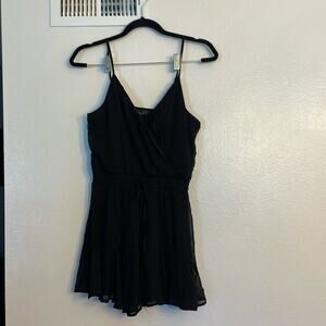 Casual-Chic Romper by Trixxi – Lightweight & Stylish